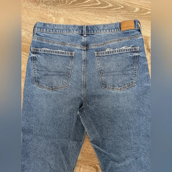 American Eagle Super High Rise Straight Rigid Jeans Size 14 Long - Picture 10 of 10